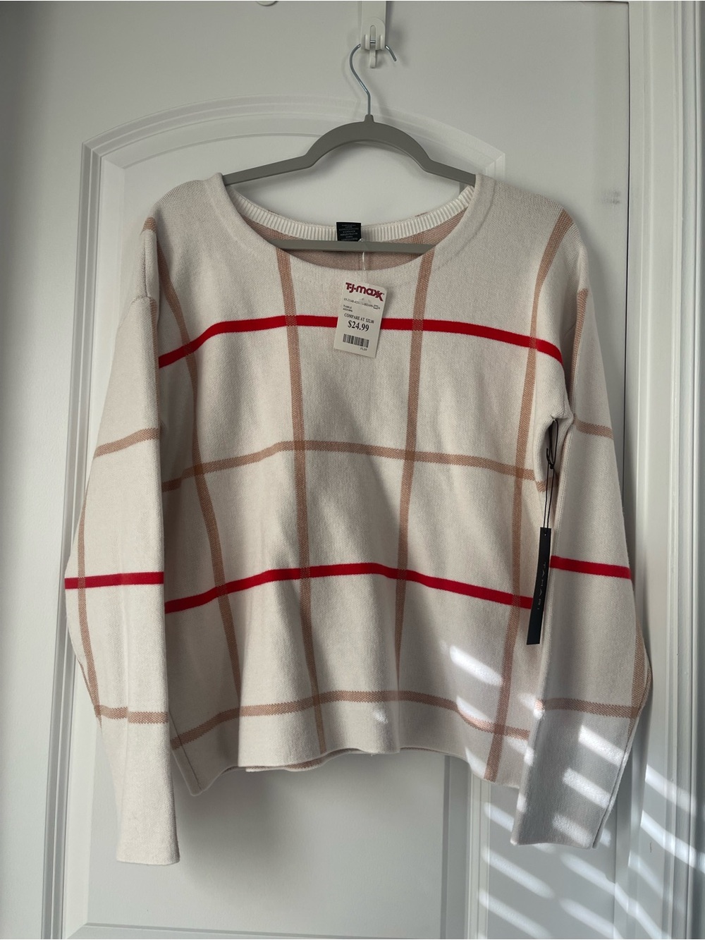 Sweater - Picture 2 of 6